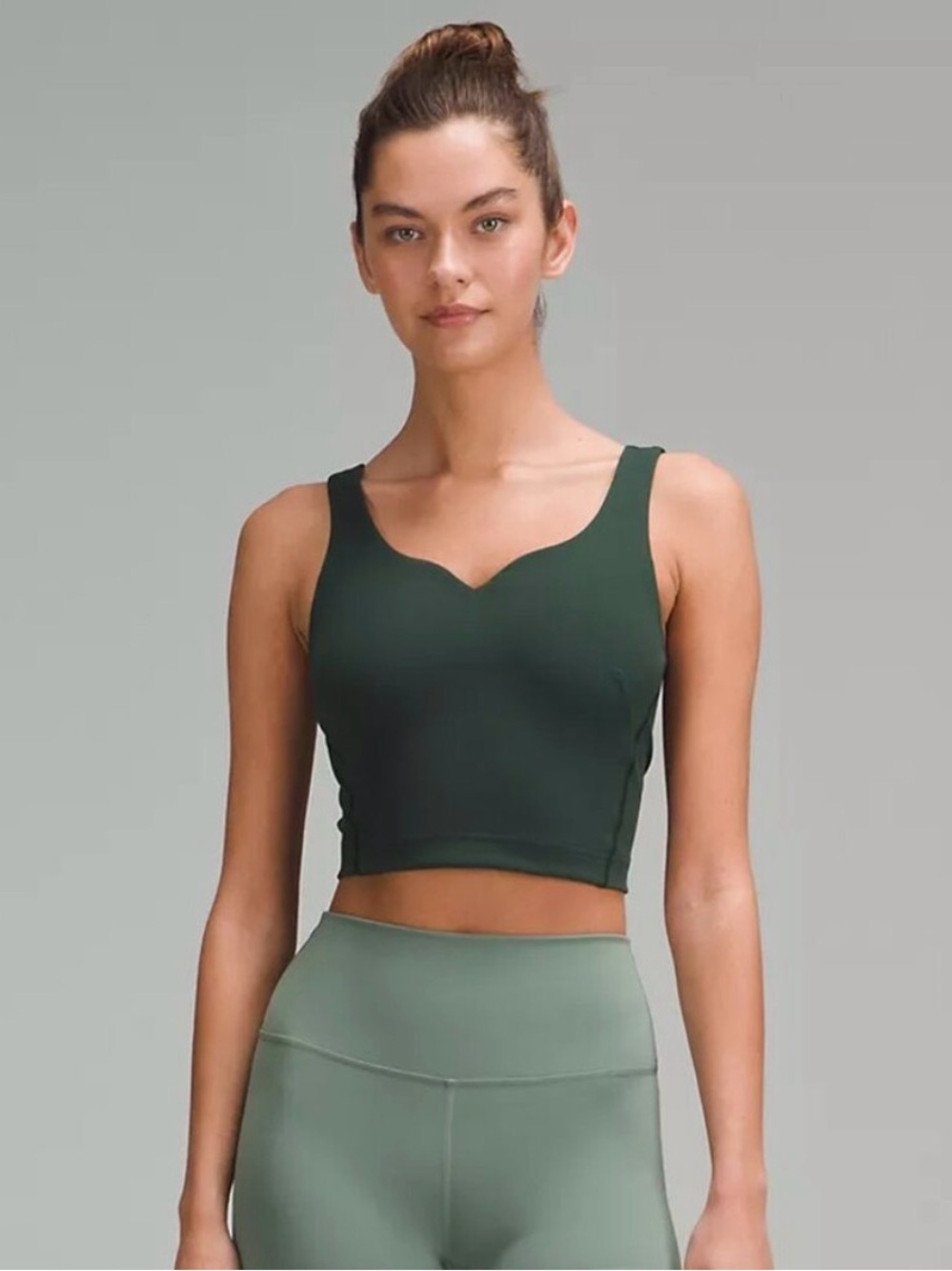 Lululemon Wunder Train Sweetheart Tank Top Forrest Green Sz 4 B/C Built In Bra